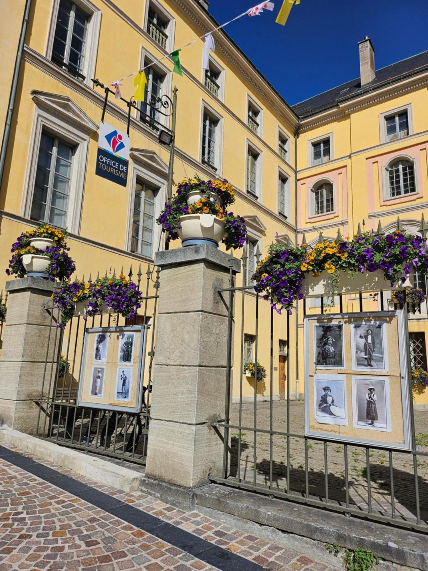 Apartamento Au Cocon Alpin Saint-Jean-de-Maurienne Exterior foto